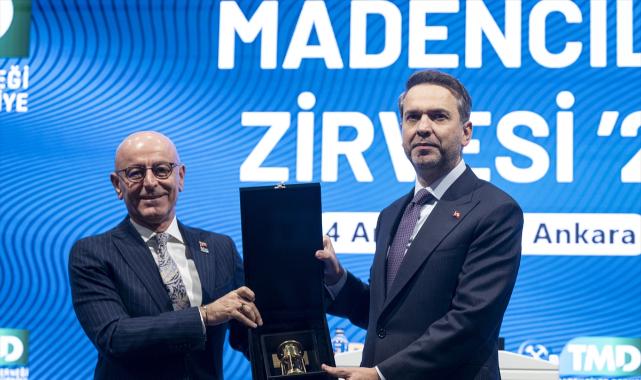 Bakan Bayraktar, maden ihracatının yıl sonunda 6 milyar doları aşacağını bildirdi: