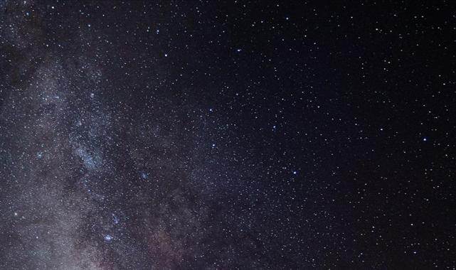 Bilim insanları, 12 milyar yıl öncesine ait Samanyolu benzeri dev galaksi keşfetti