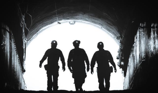 Enerji ve Tabii Kaynaklar Bakanı Bayraktar’dan “4 Aralık Dünya Madenciler Günü” paylaşımı: